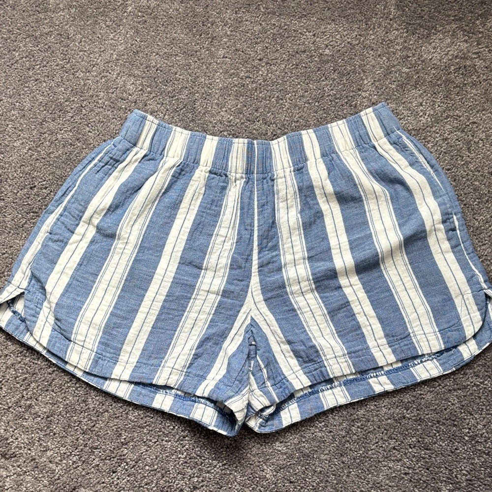 Old Navy High Waist Blue and Cream Striped Shorts